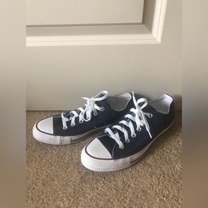 Converse - worn less than 5 times